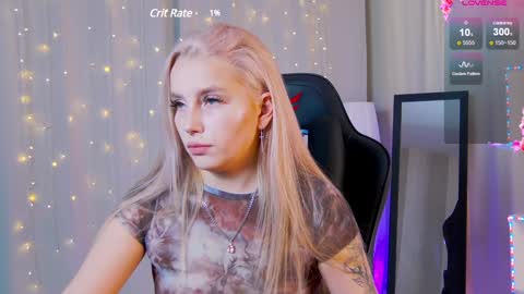 Snapshot of julia__bunny chatting on 26, 1, 2025 julia__bunny online show from 26, 1, 2025