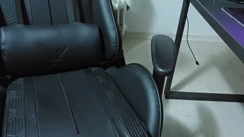 Snapshot of julia_official chatting on 11, 9, 2025 julia_official online show from 11, 9, 2025