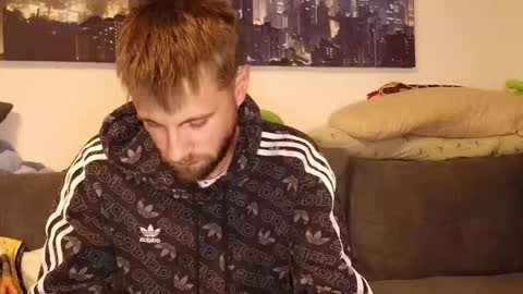 Snapshot of julia_official chatting on 24, 9, 2025 julia_official online show from 24, 9, 2025