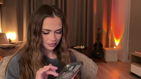 Snapshot of julia_rle chatting on 2, 4, 2026 Julia R Le online show from 2, 4, 2026