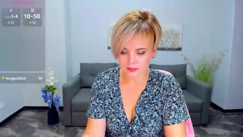 Julia online show from 22, 10, 2025