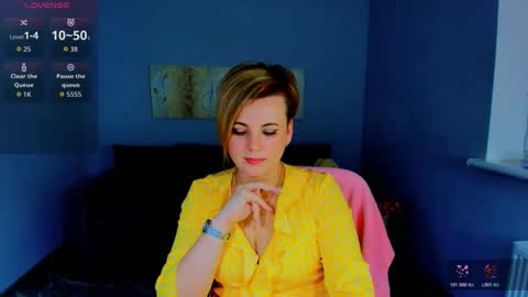 Snapshot of julia_wilsons chatting on 9, 2, 2026 Julia online show from 9, 2, 2026