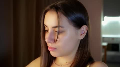 Molly online show from 11, 3, 2026