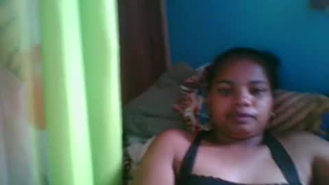 juliah02 online show from 28, 1, 2025