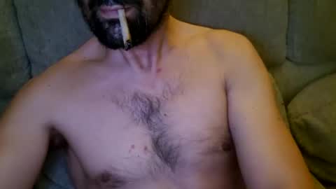 Snapshot of julian38000 chatting on 13, 4, 2026 julian38000 online show from 13, 4, 2026