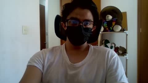 Snapshot of julian_mora7 chatting on 9, 3, 2025 Julian Mora online show from 9, 3, 2025