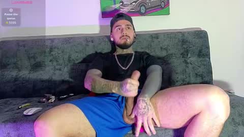 Julian independent model online show from 25, 3, 2026