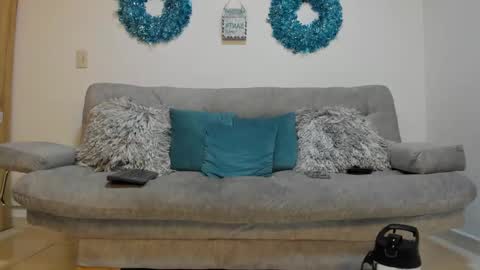 julian_wallace online show from 14, 1, 2025