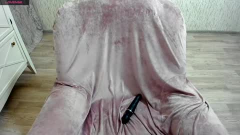 Snapshot of juliana_gonebad chatting on 5, 1, 2025 Julia online show from 5, 1, 2025