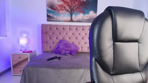  JULIANA CASTRO online show from 20, 3, 2026