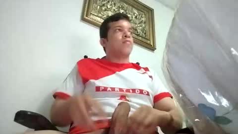 Snapshot of julianbest13254 chatting on 1, 11, 2025 Full activo online show from 1, 11, 2025