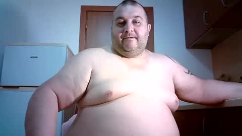 Snapshot of julianoparno chatting on 4, 7, 2026 Juliano online show from 4, 7, 2026