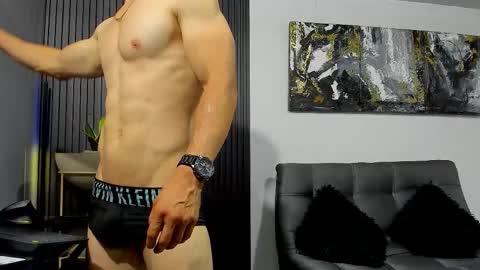 Julian online show from 21, 11, 2025