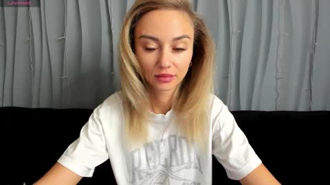 Yulya online show from 14, 10, 2025