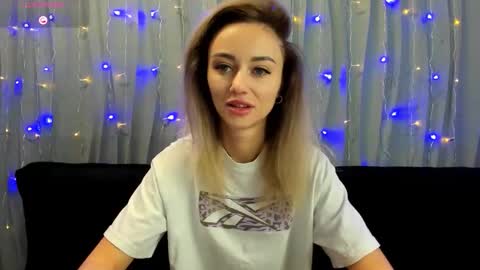 Yulya online show from 15, 11, 2025