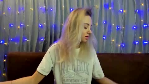 Yulya online show from 6, 1, 2026