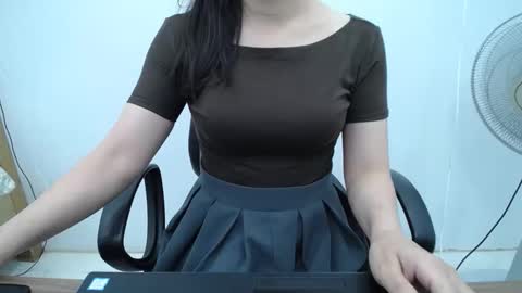 Snapshot of julie9x chatting on 16, 4, 2026 julie9x online show from 16, 4, 2026