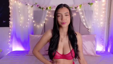 Juliet Bennet online show from 17, 3, 2026