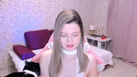 Snapshot of julie_flores chatting on 23, 12, 2024 Julie online show from 23, 12, 2024