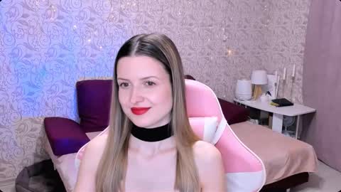 Snapshot of julie_flores chatting on 6, 3, 2025 Julie online show from 6, 3, 2025