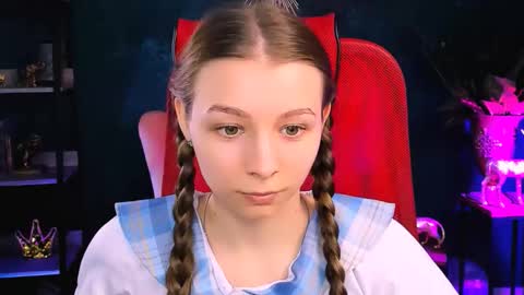 juliedaniel online show from 11, 11, 2025