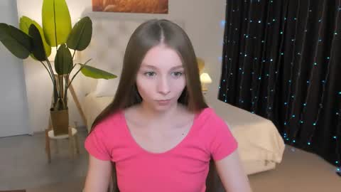Snapshot of juliedaniel chatting on 21, 4, 2026 juliedaniel online show from 21, 4, 2026