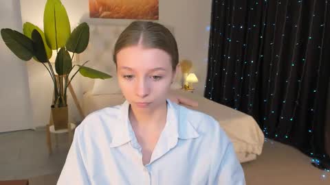Snapshot of juliedaniel chatting on 22, 4, 2026 juliedaniel online show from 22, 4, 2026