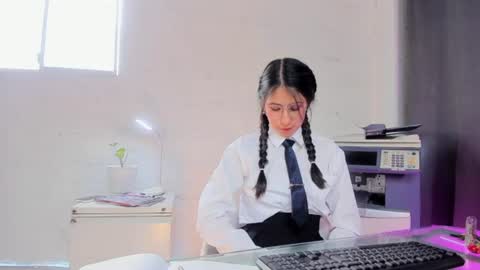 Snapshot of juliee_ross chatting on 24, 6, 2026 juliee_ross online show from 24, 6, 2026
