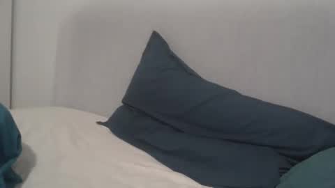 Julienl2l online show from 25, 3, 2026