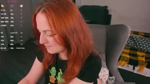 Snapshot of juliet_schoolgirl chatting on 13, 10, 2025 Juliet online show from 13, 10, 2025