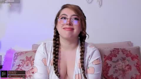 Juli  online show from 20, 11, 2025