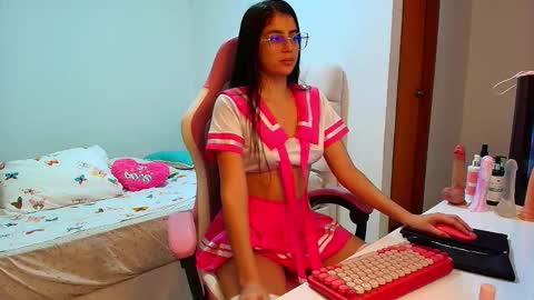 julieta_rose19 online show from 21, 11, 2025