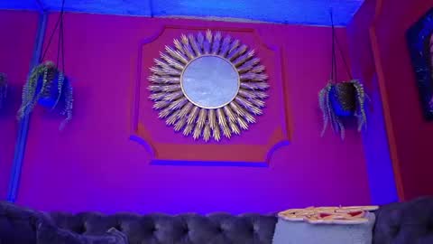  Julieta  online show from 15, 4, 2026