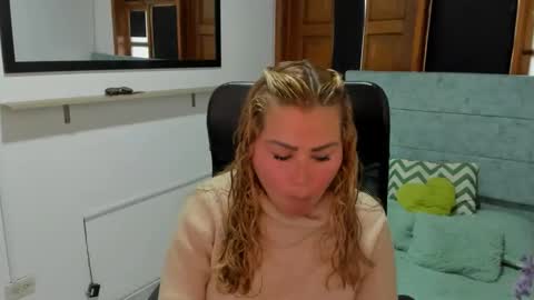 julieta_star69 online show from 12, 1, 2026