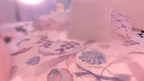 Snapshot of julietavargas chatting on 4, 1, 2025 Julieta Vargas online show from 4, 1, 2025