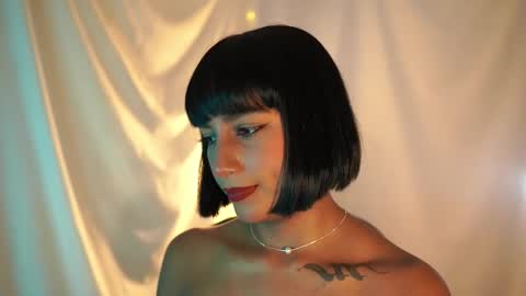 julietawinona online show from 25, 10, 2025