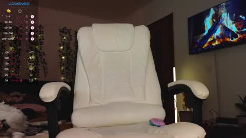 Snapshot of juliette_sunshine chatting on 22, 12, 2024 juliette_sunshine online show from 22, 12, 2024