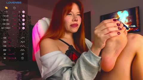 Snapshot of juliette_sunshine chatting on 2, 2, 2025 juliette_sunshine online show from 2, 2, 2025