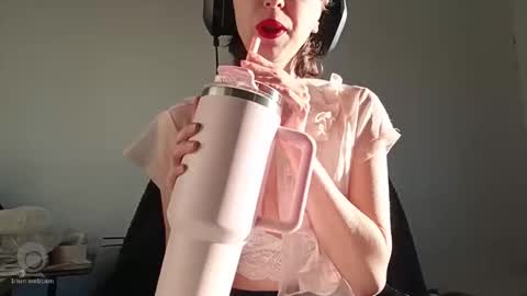 Snapshot of julietxxx03 chatting on 23, 5, 2026 julietxxx03 online show from 23, 5, 2026