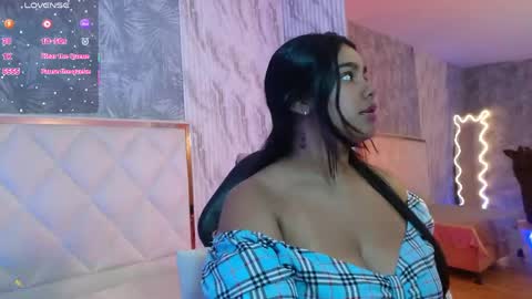 juliieta_tay online show from 6, 6, 2026