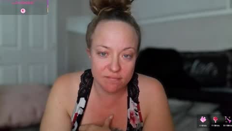 Juli Monroe online show from 7, 11, 2025