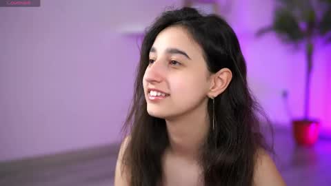Snapshot of jullyfox chatting on 28, 4, 2026 Foxy online show from 28, 4, 2026