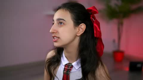 Snapshot of jullyfox chatting on 27, 5, 2026 Foxy online show from 27, 5, 2026