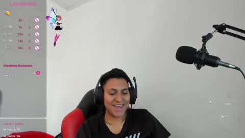 Julya Smith online show from 7, 10, 2025