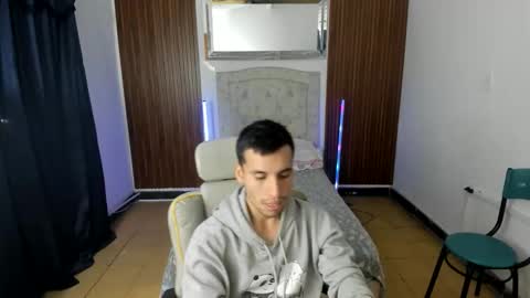 Junior Caicer online show from 17, 1, 2026