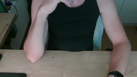 junk2711 online show from 29, 6, 2026