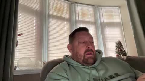 Snapshot of junky345 chatting on 2, 12, 2024 Junky online show from 2, 12, 2024