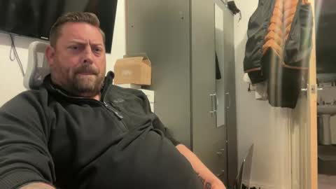 Junky online show from 17, 10, 2025