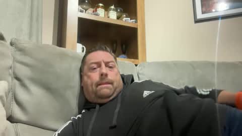 Snapshot of junky345 chatting on 4, 11, 2025 Junky online show from 4, 11, 2025