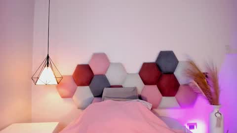 Jupiter Fox online show from 24, 10, 2025